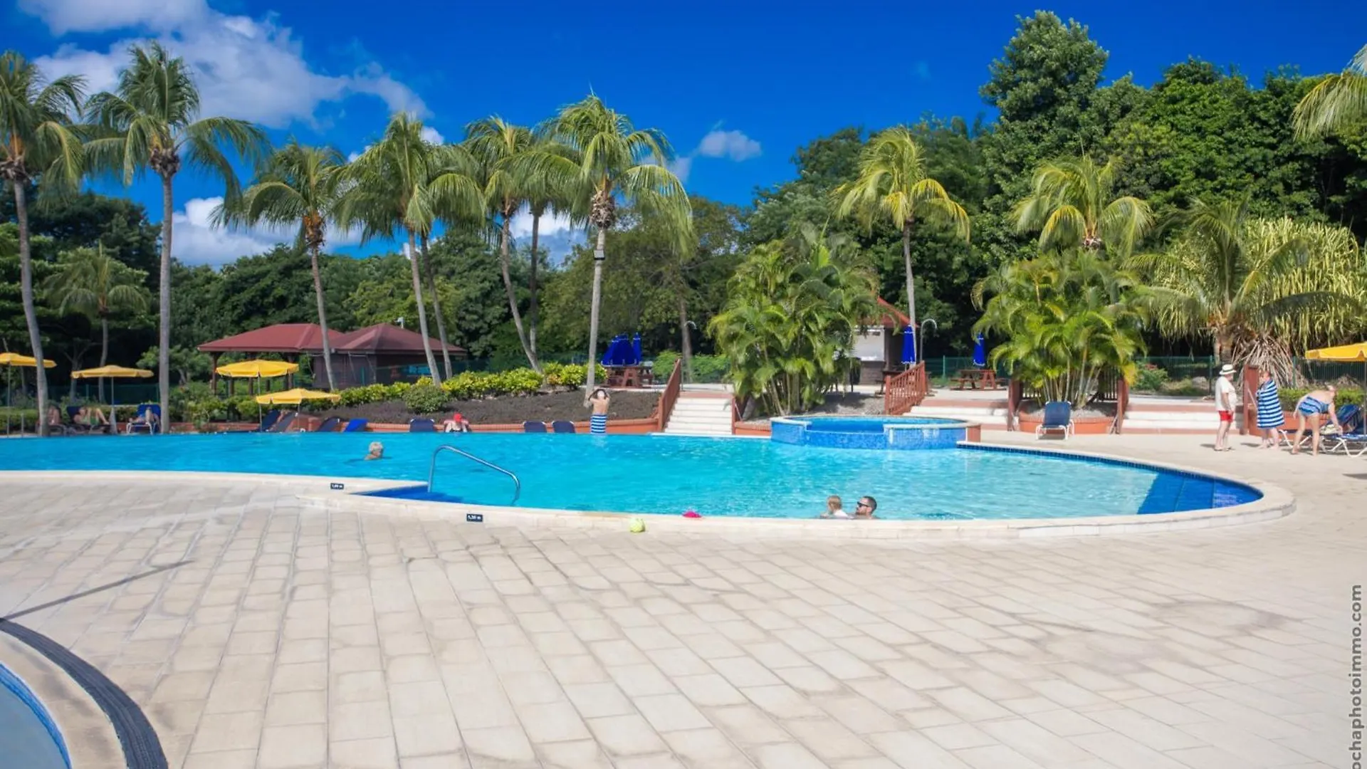 Appartement Madinina 6 Personnes Vue Sur Mer Dans Village Vacances Sainte-Luce 3*,